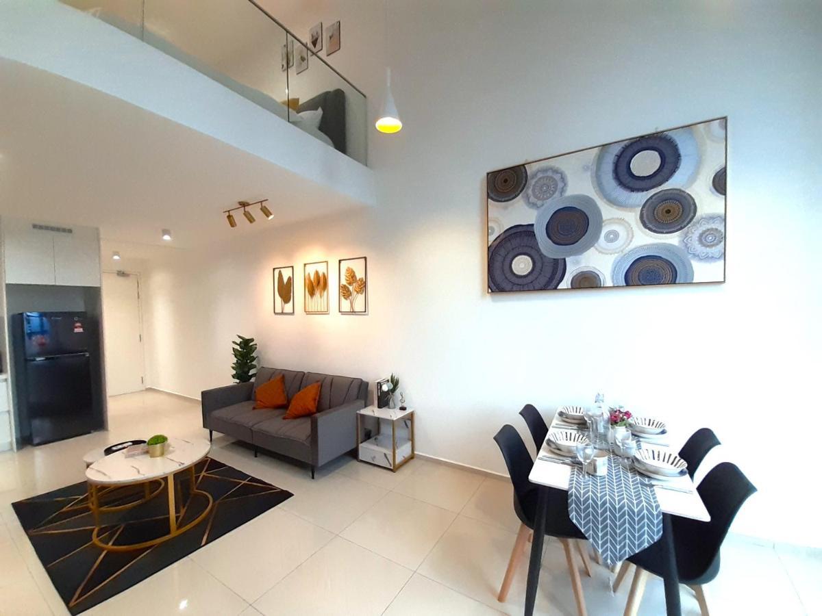 Ekocheras Duplex Suite By Ohana Home Kuala Lumpur Esterno foto