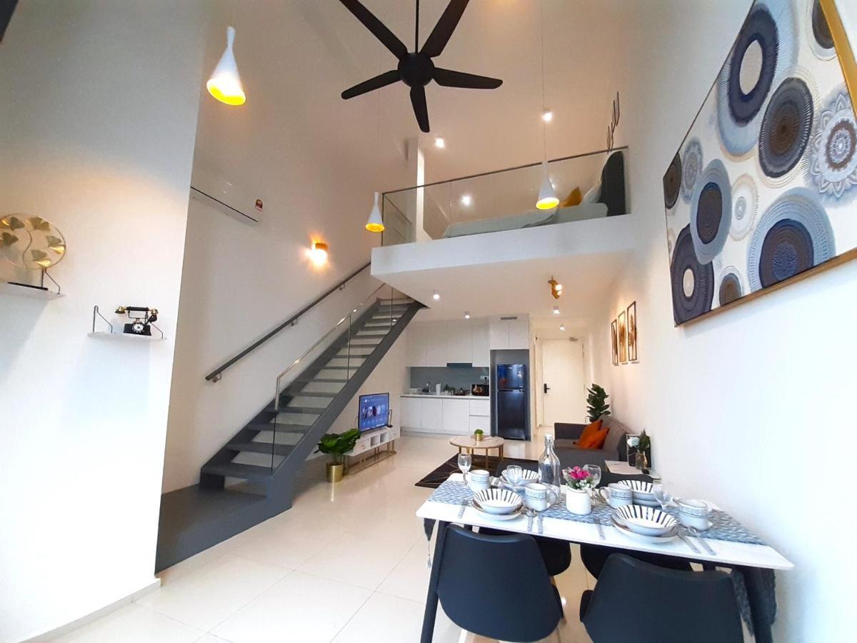 Ekocheras Duplex Suite By Ohana Home Kuala Lumpur Esterno foto